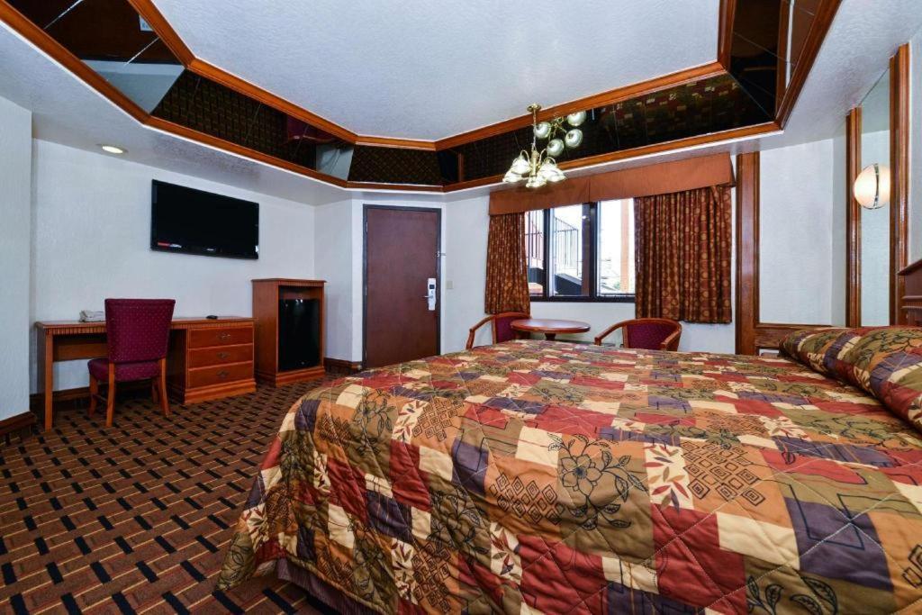 Americas Best Value Inn & Suites Los Angeles Downtown Sw Екстер'єр фото