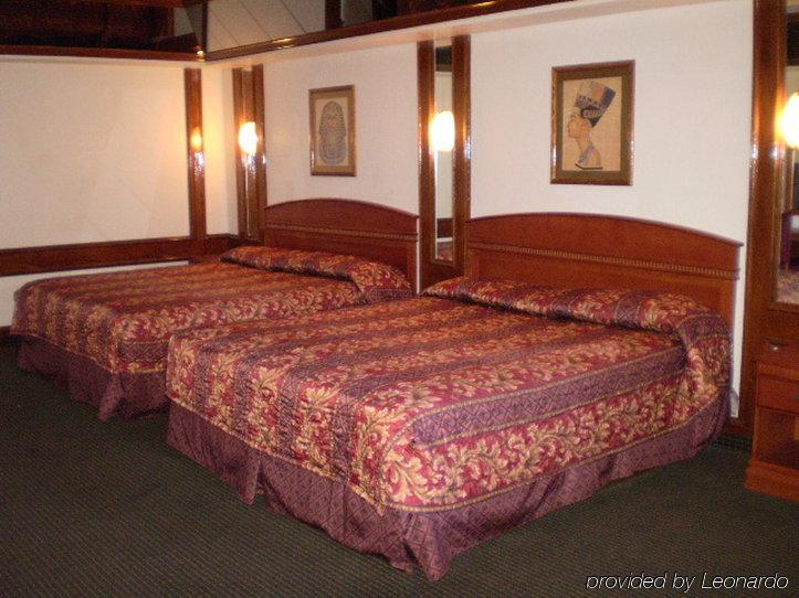 Americas Best Value Inn & Suites Los Angeles Downtown Sw Номер фото